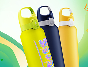 What are the characteristics of sports water bottles