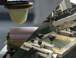 Comprehensive Analysis of Printing Techniques in the Water Bottle Industry